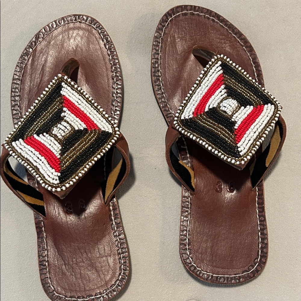 Tanzanian Hand-Beaded Leather Sandals with Geometric Design NWOT